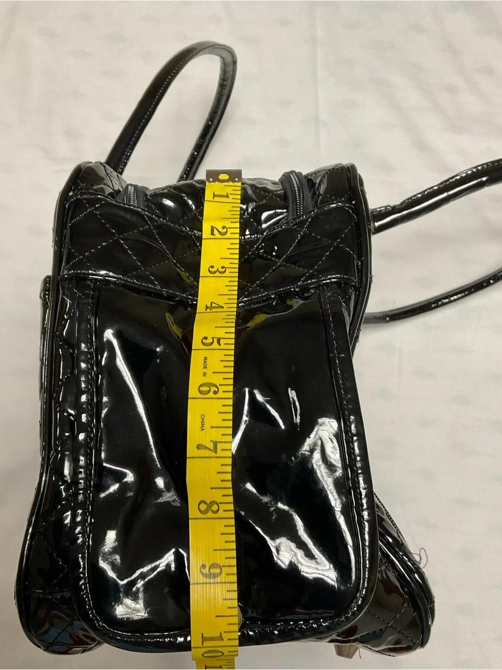 Betop House Large Quilted Faux Patent Leather Pet Carrier
